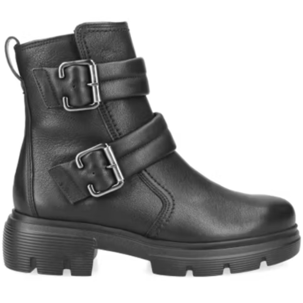 Combat leather boots. Color: Black
Never Worn, in Box